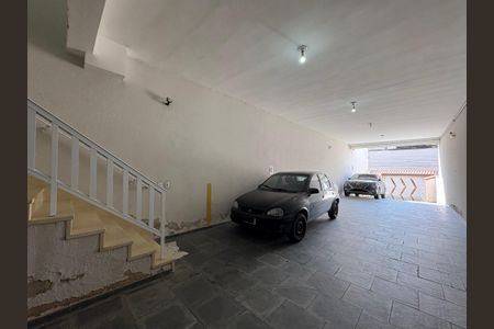 Apartamento à venda com 120m², 2 quartos e 2 vagas Apartamento à venda com 120m², 2 quartos e 2 vagasGaragem
