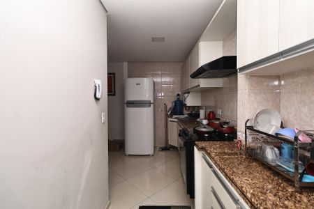 Apartamento à venda com 120m², 2 quartos e 2 vagas Apartamento à venda com 120m², 2 quartos e 2 vagasCozinha