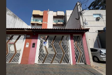 Apartamento à venda com 120m², 2 quartos e 2 vagas Apartamento à venda com 120m², 2 quartos e 2 vagasFachada + plaquinha