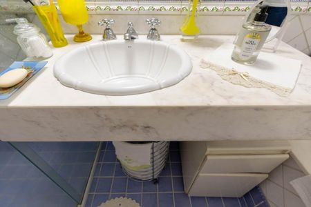 Apartamento à venda com 156m², 3 quartos e 1 vagaBanheiro 1 - Suíte