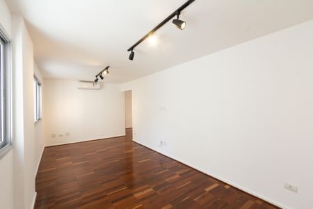 Sala de apartamento à venda com 3 quartos, 111m² em Itaim Bibi, São Paulo