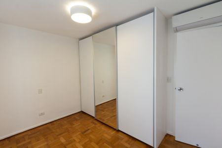 Apartamento à venda com 111m², 3 quartos e 2 vagasQuarto 2