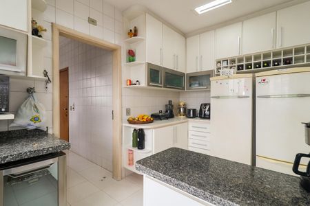 Apartamento à venda com 280m², 4 quartos e 3 vagasCozinha