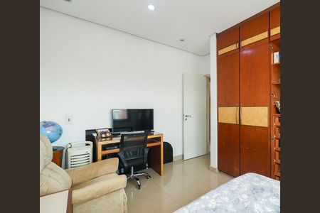Apartamento à venda com 280m², 4 quartos e 3 vagasQuarto 3