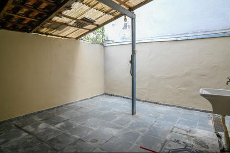 Casa à venda com 130m², 3 quartos e 2 vagasÁrea de Serviço