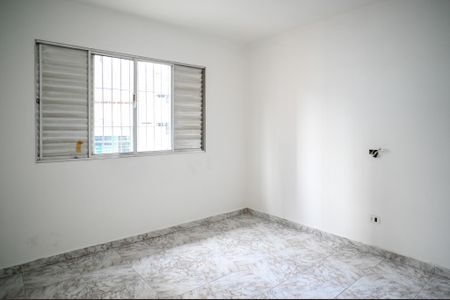 Casa à venda com 130m², 3 quartos e 2 vagasSuíte