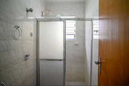 Casa à venda com 130m², 3 quartos e 2 vagasBanheiro Social 1