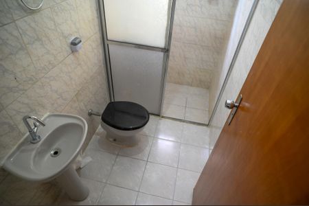 Casa à venda com 130m², 3 quartos e 2 vagasBanheiro Social 1