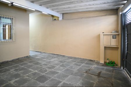 Casa à venda com 130m², 3 quartos e 2 vagasGaragem