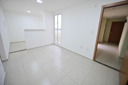 Apartamento para alugar com 42m², 2 quartos e 1 vaga Apartamento para alugar com 42m², 2 quartos e 1 vagaSala