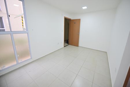 Apartamento para alugar com 42m², 2 quartos e 1 vaga Apartamento para alugar com 42m², 2 quartos e 1 vagaSala