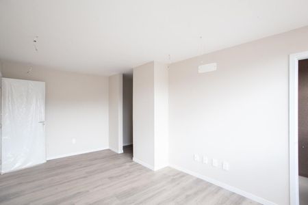 Casa de condomínio à venda com 315m², 3 quartos e 4 vagasSuíte