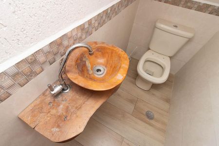 Casa à venda com 320m², 4 quartos e 3 vagasLavabo