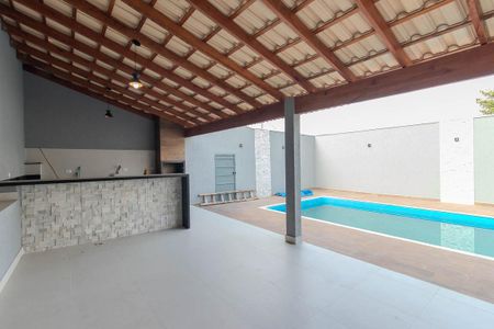 Casa à venda com 320m², 4 quartos e 3 vagasÁrea gourmet
