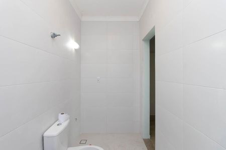 Casa à venda com 320m², 4 quartos e 3 vagasBanheiro da Suíte 2