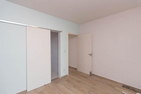 Casa à venda com 320m², 4 quartos e 3 vagasSuíte 2