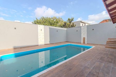 Casa à venda com 320m², 4 quartos e 3 vagasPiscina