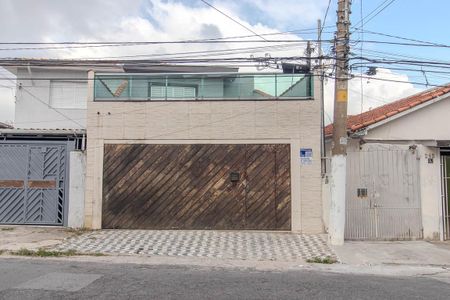 Casa à venda com 320m², 4 quartos e 3 vagasFachada