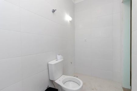 Casa à venda com 320m², 4 quartos e 3 vagasBanheiro da Suíte 2