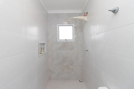 Casa à venda com 320m², 4 quartos e 3 vagasBanheiro da Suíte 2