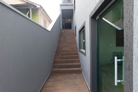 Casa à venda com 320m², 4 quartos e 3 vagasCorredor externo