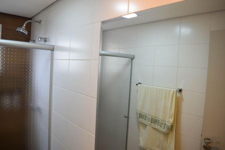 Apartamento à venda com 92m², 3 quartos e 2 vagas Apartamento à venda com 92m², 3 quartos e 2 vagasBanheiro Social