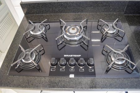 Apartamento à venda com 92m², 3 quartos e 2 vagas Apartamento à venda com 92m², 3 quartos e 2 vagasCozinha