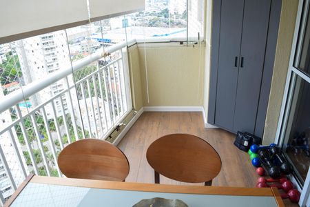 Apartamento à venda com 92m², 3 quartos e 2 vagas Apartamento à venda com 92m², 3 quartos e 2 vagasVaranda Gourmet