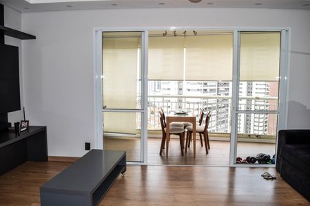 Apartamento à venda com 92m², 3 quartos e 2 vagas Apartamento à venda com 92m², 3 quartos e 2 vagasSala