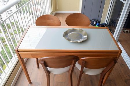 Apartamento à venda com 92m², 3 quartos e 2 vagas Apartamento à venda com 92m², 3 quartos e 2 vagasVaranda Gourmet