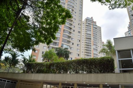 Apartamento à venda com 92m², 3 quartos e 2 vagas Apartamento à venda com 92m², 3 quartos e 2 vagasFachada
