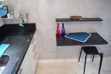 Apartamento à venda com 92m², 3 quartos e 2 vagas Apartamento à venda com 92m², 3 quartos e 2 vagasCozinha