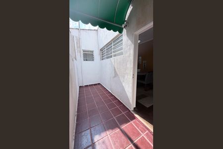 Casa à venda com 242m², 5 quartos e 4 vagasÁrea de Luz