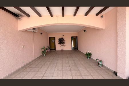 Casa à venda com 242m², 5 quartos e 4 vagasGaragem