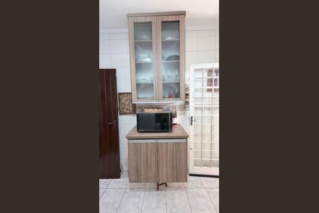 Casa à venda com 242m², 5 quartos e 4 vagasCozinha