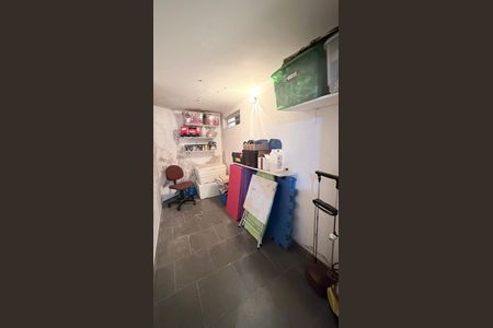 Casa à venda com 242m², 5 quartos e 4 vagasDepósito