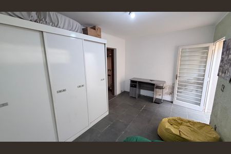 Casa à venda com 242m², 5 quartos e 4 vagasDepósito