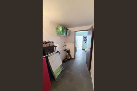 Casa à venda com 242m², 5 quartos e 4 vagasDepósito