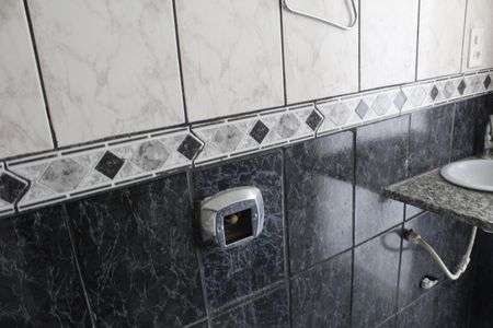 Casa à venda com 200m², 3 quartos e sem vagaBanheiro da Suíte