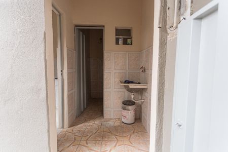 Studio para alugar com 30m², 1 quarto e sem vaga Studio para alugar com 30m², 1 quarto e sem vagaÁrea de Serviço