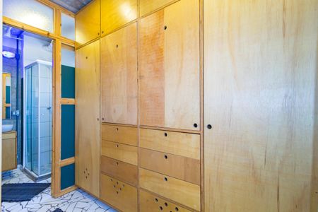 Studio à venda com 29m², 1 quarto e sem vaga Studio à venda com 29m², 1 quarto e sem vagaCloset