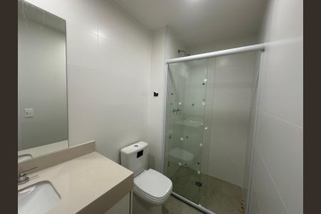 Apartamento à venda com 60m², 1 quarto e 1 vaga Apartamento à venda com 60m², 1 quarto e 1 vagaBanheiro da Suíte
