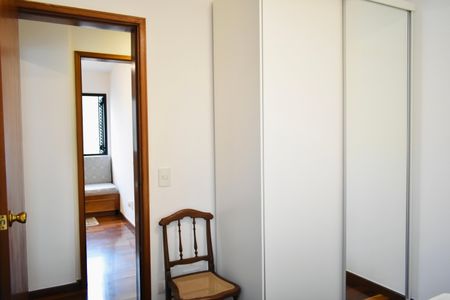 Apartamento para alugar com 110m², 3 quartos e 2 vagas Apartamento para alugar com 110m², 3 quartos e 2 vagasQuarto 2