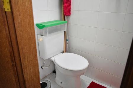 Apartamento para alugar com 110m², 3 quartos e 2 vagas Apartamento para alugar com 110m², 3 quartos e 2 vagasBanheiro de serviço