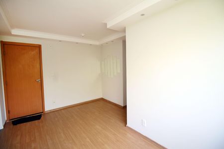 Sala de apartamento para alugar com 2 quartos, 48m² em Colégio, Rio de Janeiro