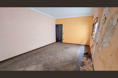 Casa à venda com 3 quartos, 180m² em Vila Eldizia, Santo André