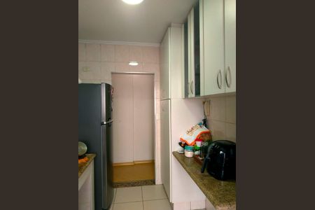 Apartamento à venda com 63m², 2 quartos e 1 vagaCozinha