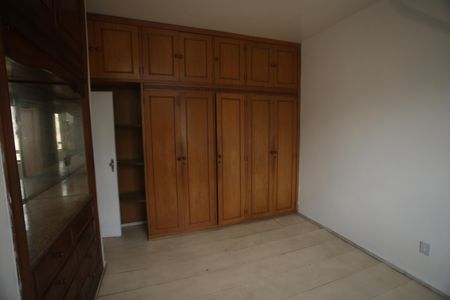 Casa à venda com 200m², 3 quartos e 4 vagasQuarto