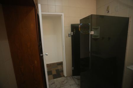 Casa à venda com 200m², 3 quartos e 4 vagasBanheiro