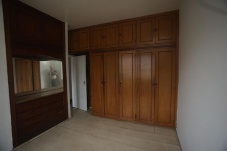 Casa à venda com 200m², 3 quartos e 4 vagasQuarto